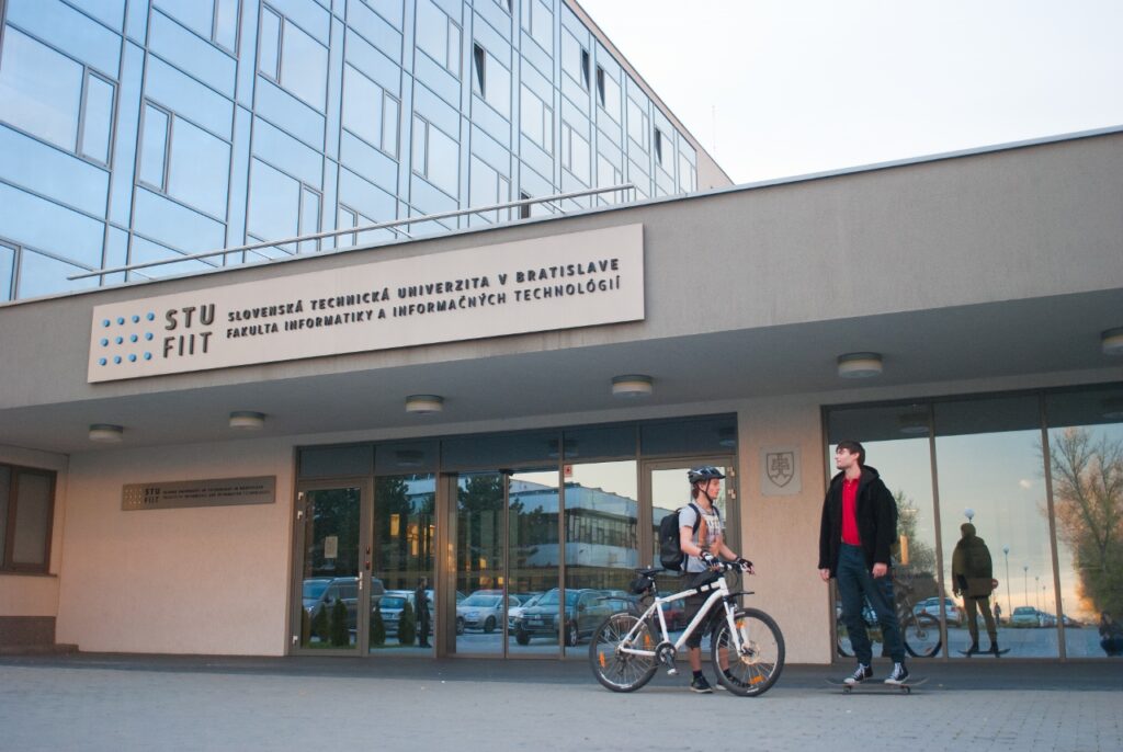 Рейтинг IT університетів світу та його значення для студентів